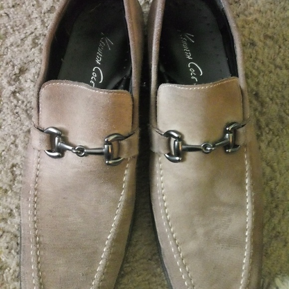 Tan loafers - Picture 2 of 3